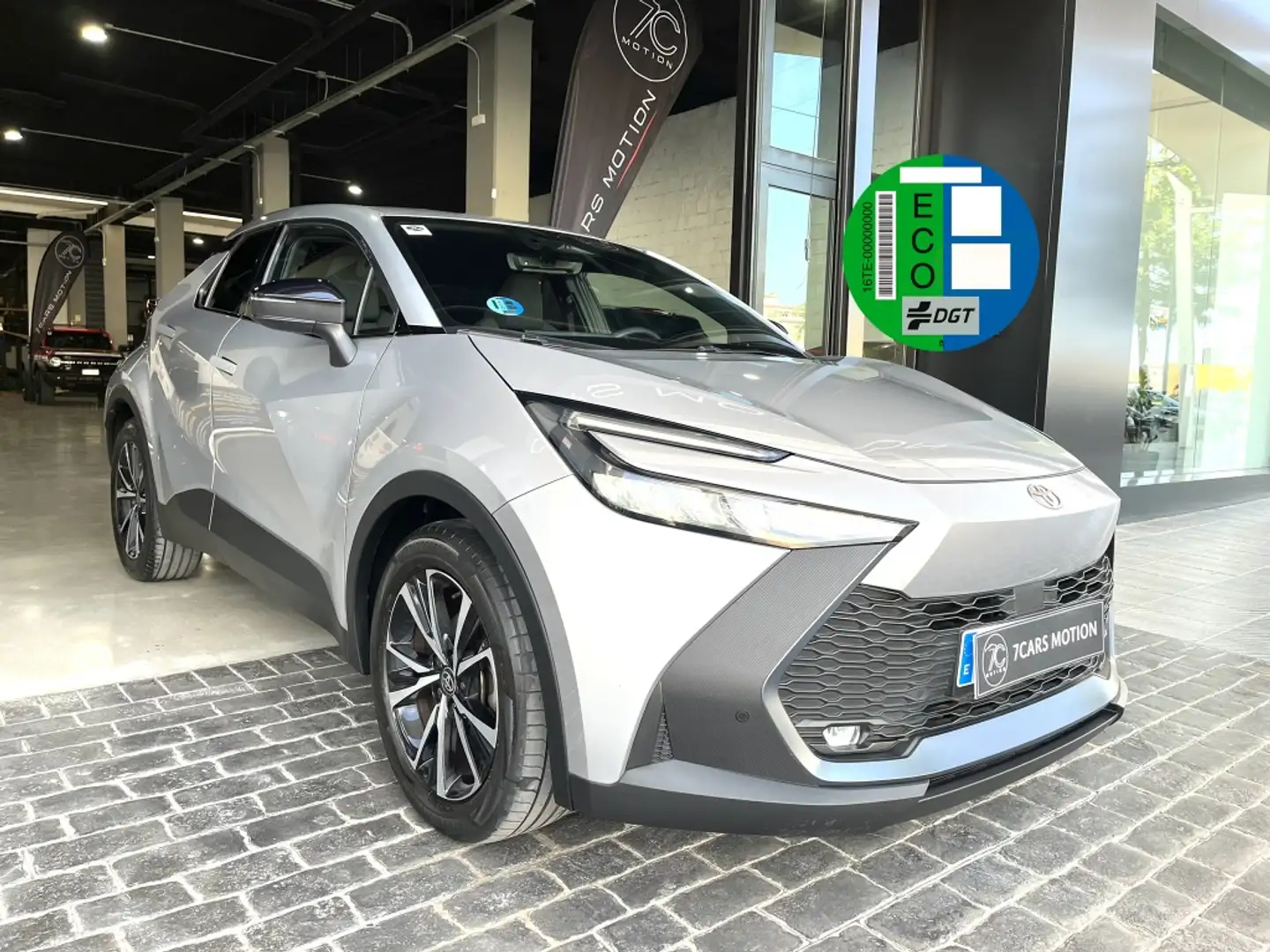 Toyota C-HR 140H Active Gris - 1
