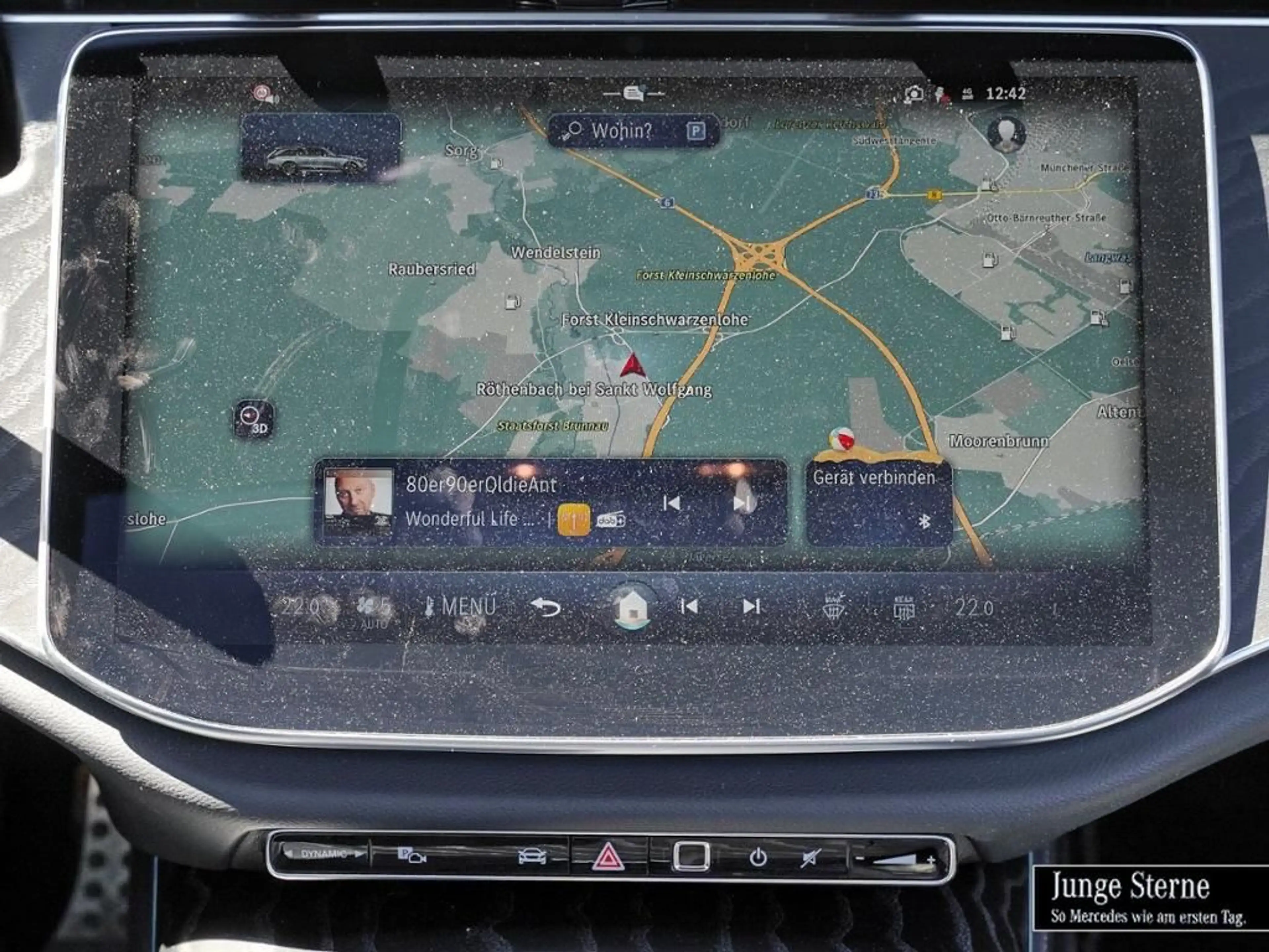 Mercedes-Benz E 220 d T-Modell EDITION-AMG+PANO+AHK+FAHRASSI+3 — photo 8