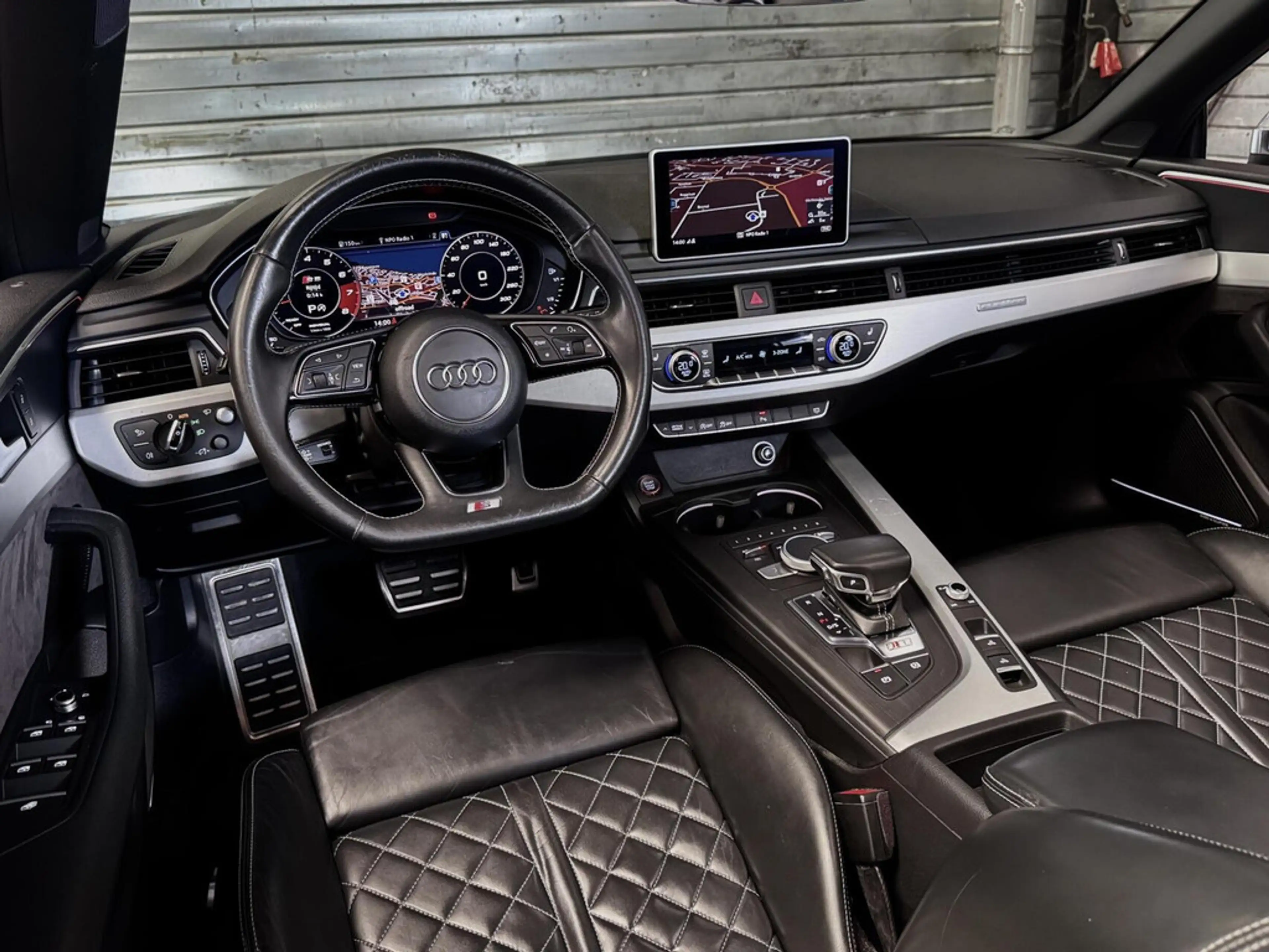 Audi S5 Cabriolet 3.0 TFSI 354pk quattro Pro Line Plus | B — photo 4