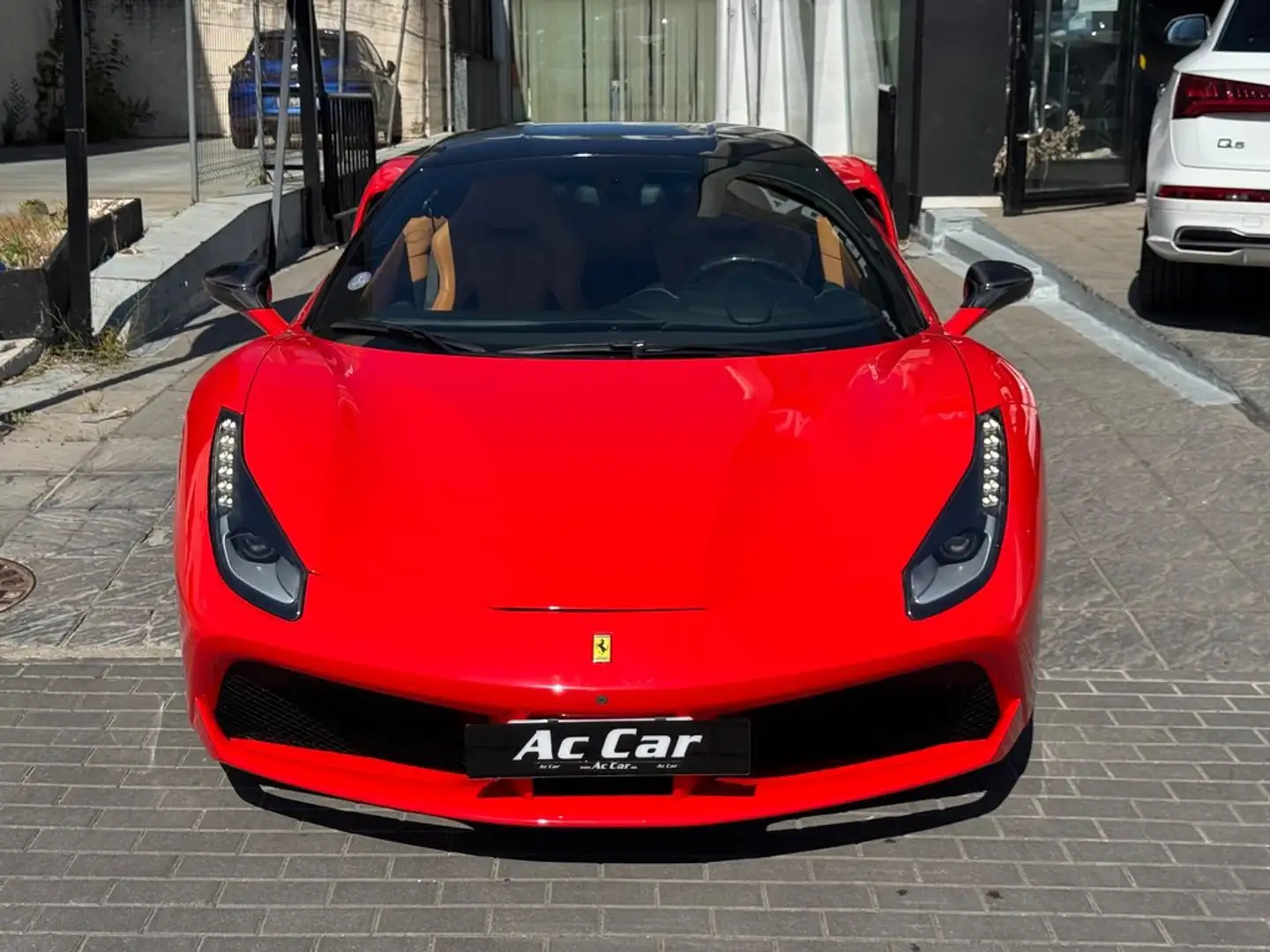 Ferrari 488 GTB DCT Rojo - 2