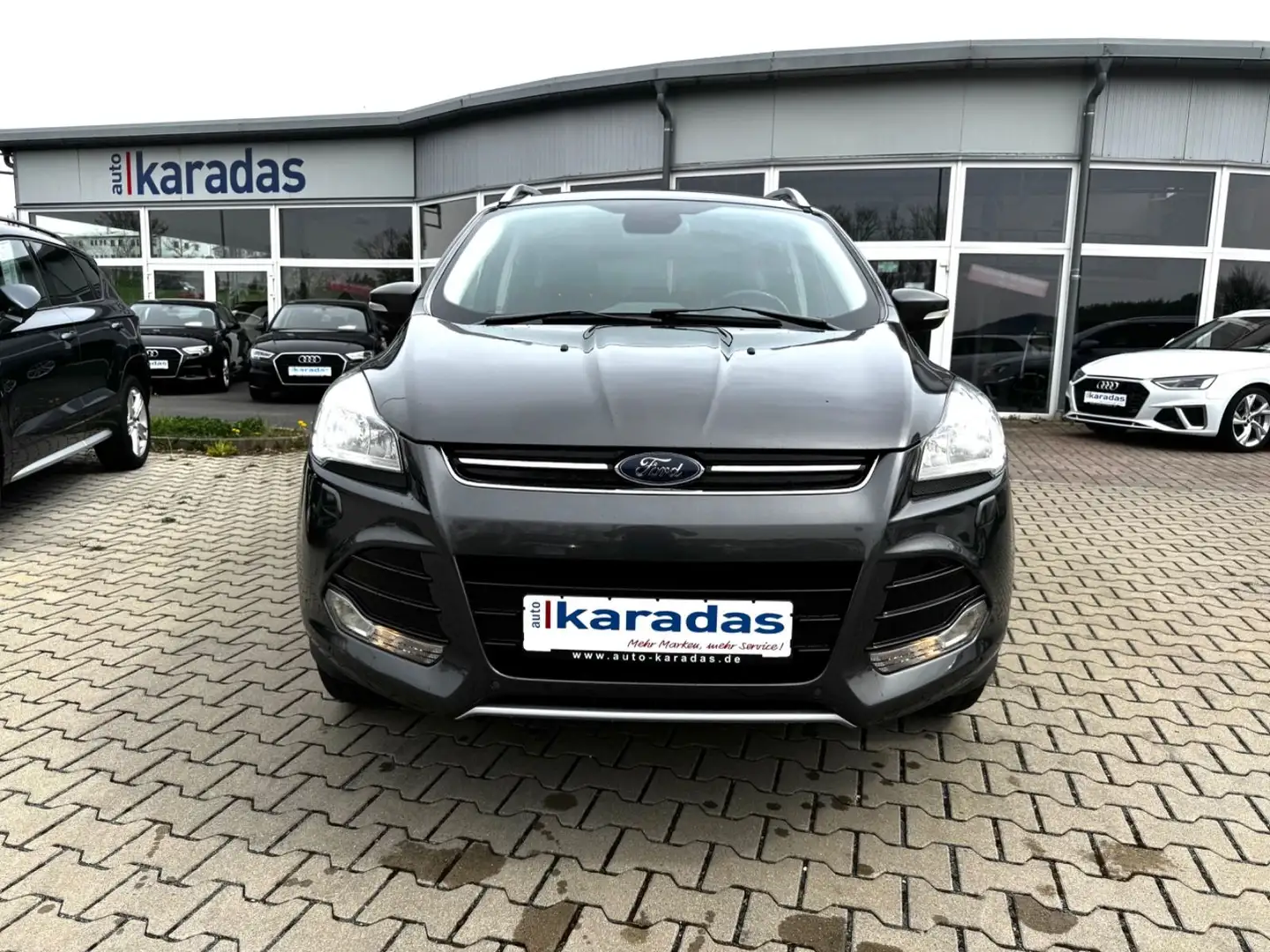 Ford Kuga 2,0 TDCi Titanium 4x4/AHK/Sitzheiz/PDC Grau - 2