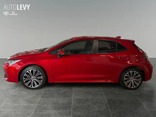 Toyota Corolla view 3