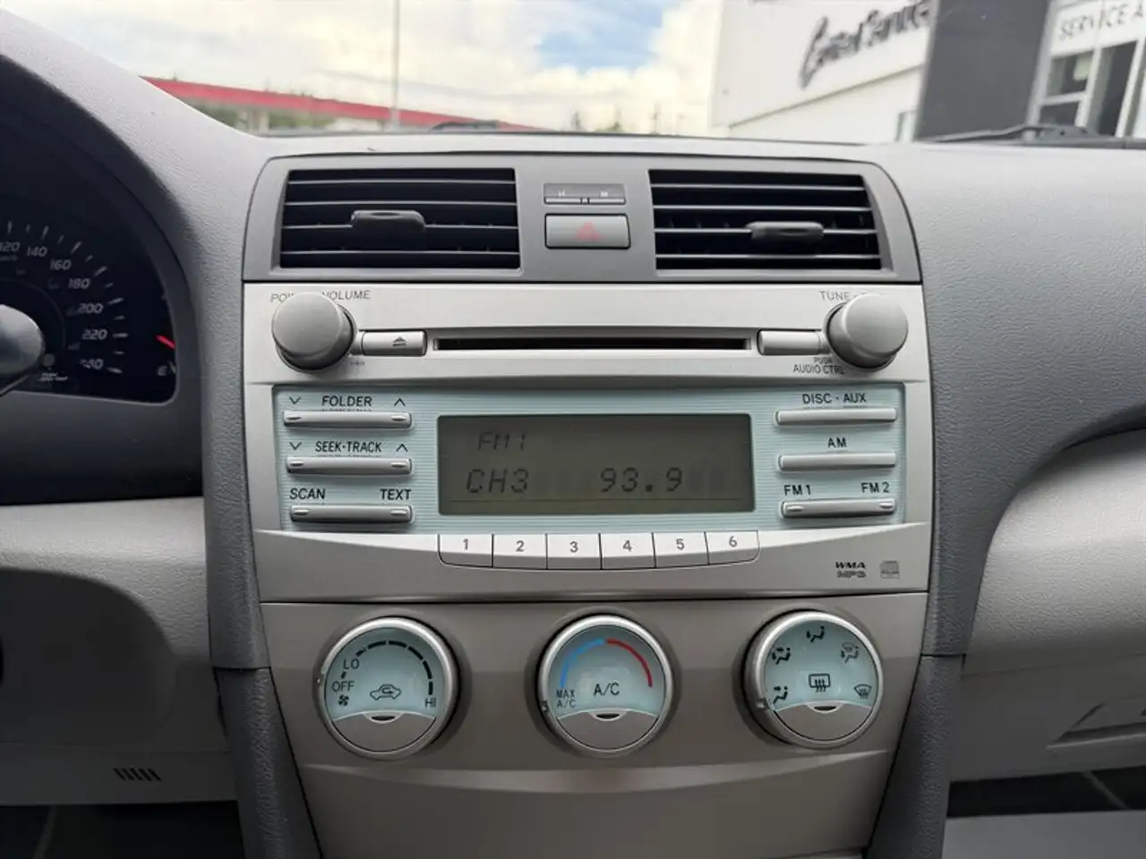 Toyota Camry снимка Toyota Camry