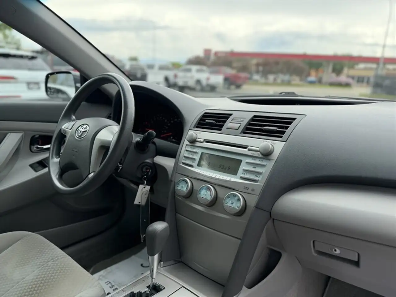 Toyota Camry снимка Toyota Camry