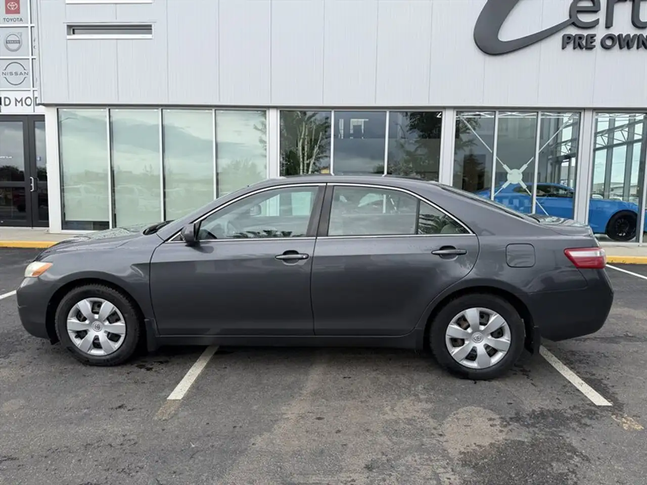 Toyota Camry снимка Toyota Camry