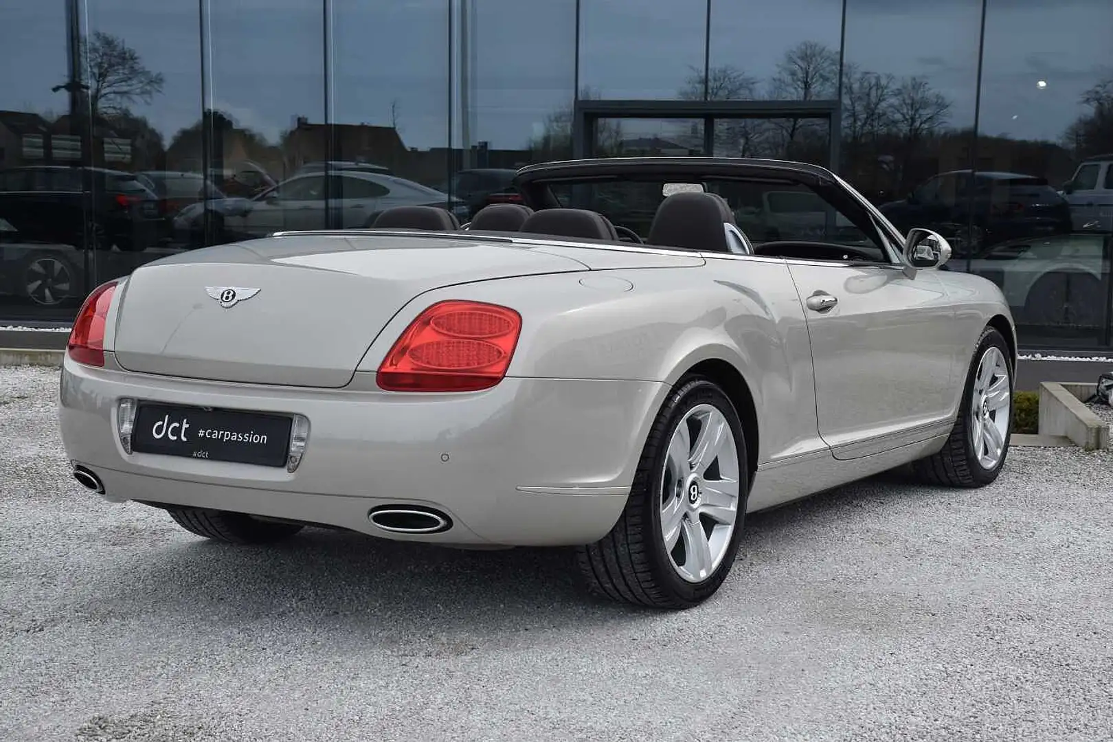 Bentley Continental GTC W12 First Onwer **42466km** Bílá - 2