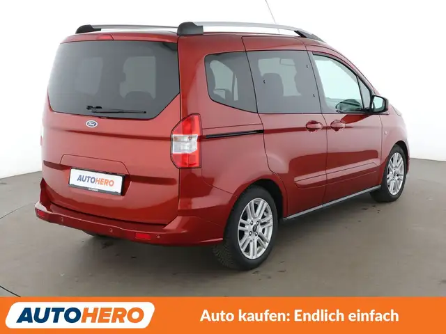 Ford Tourneo Courier view 6