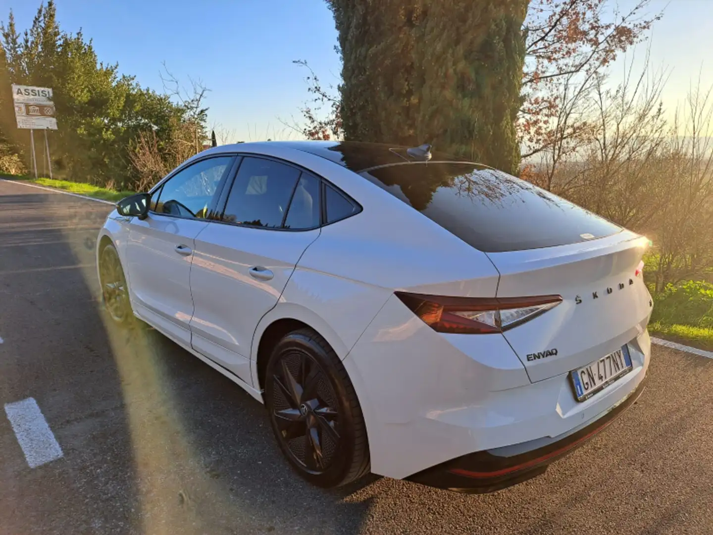 Skoda Enyaq iV 4x4 RS Bianco - 2