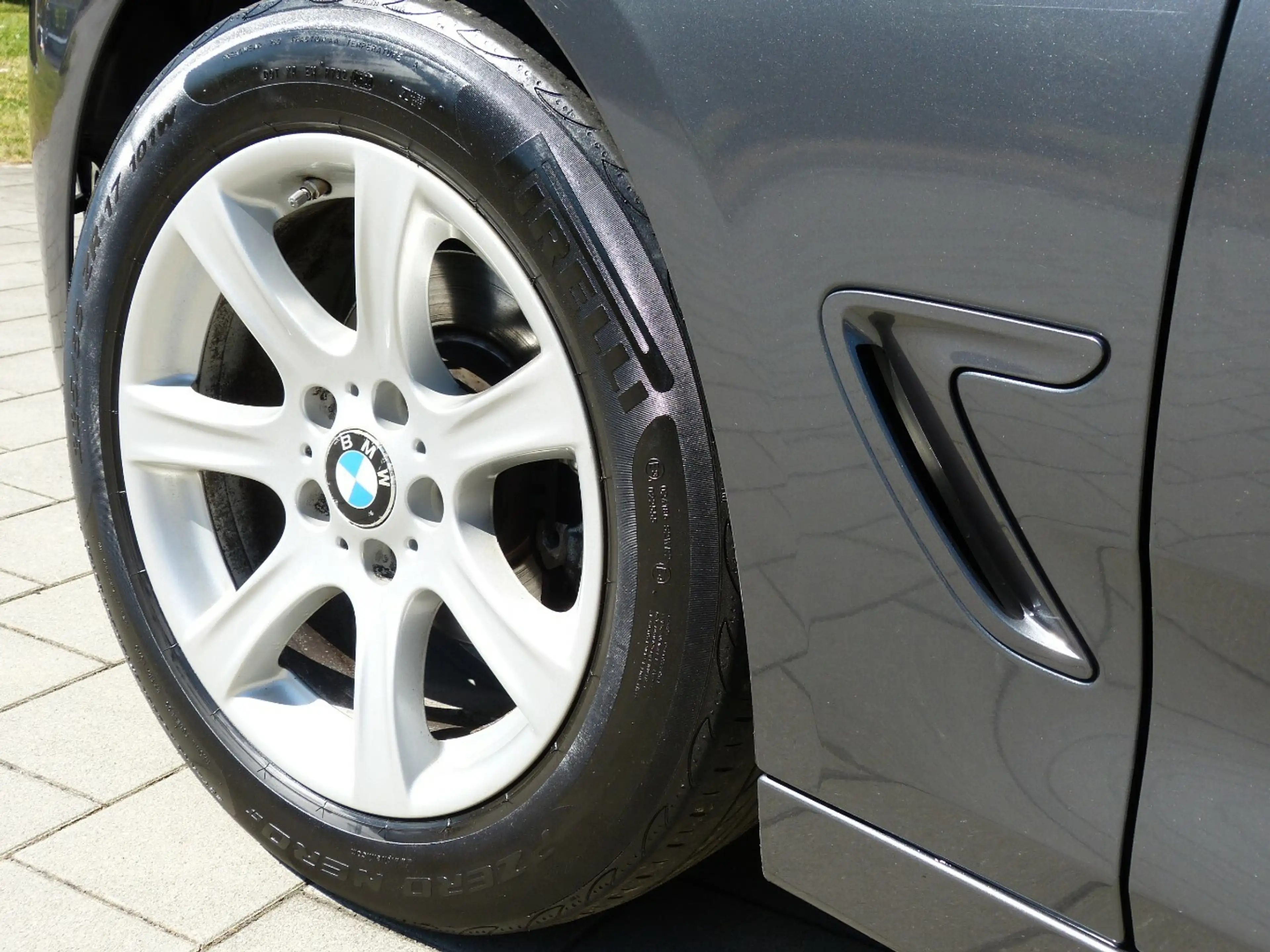 BMW 318 318 GT d[XENON/NAVI/SHZ/PDC/AHK] — photo 7