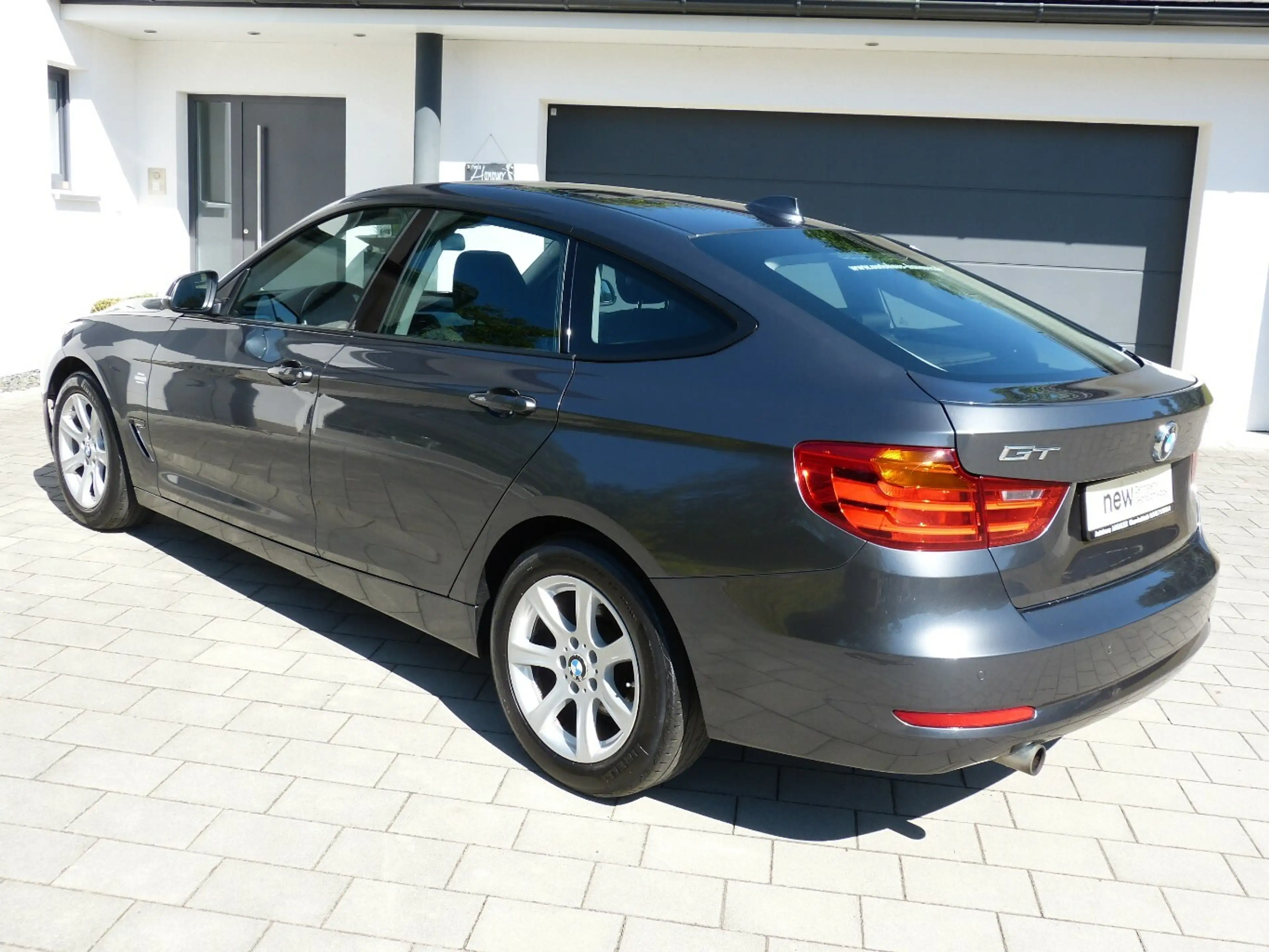 BMW 318 318 GT d[XENON/NAVI/SHZ/PDC/AHK] — photo 5