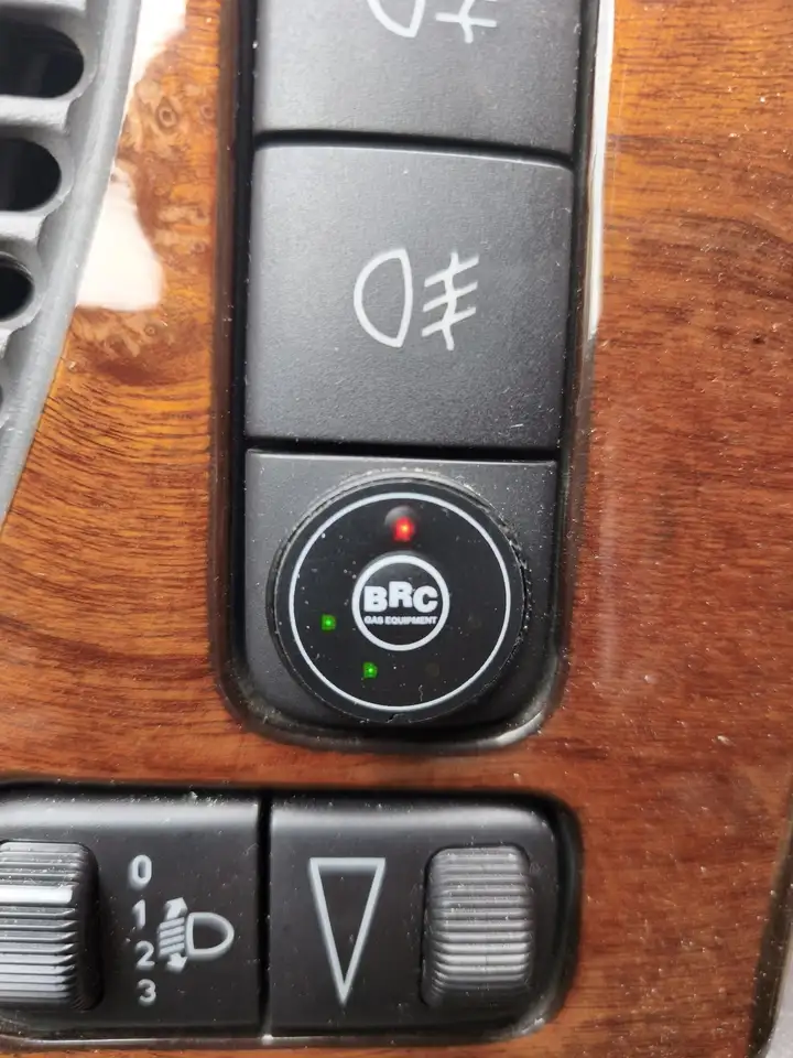 Saab 9-3 2.0, foto 10