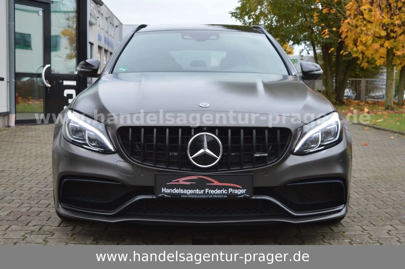Mercedes-Benz C 63 AMG T Burmester Pano HUD 360 Noir - 2