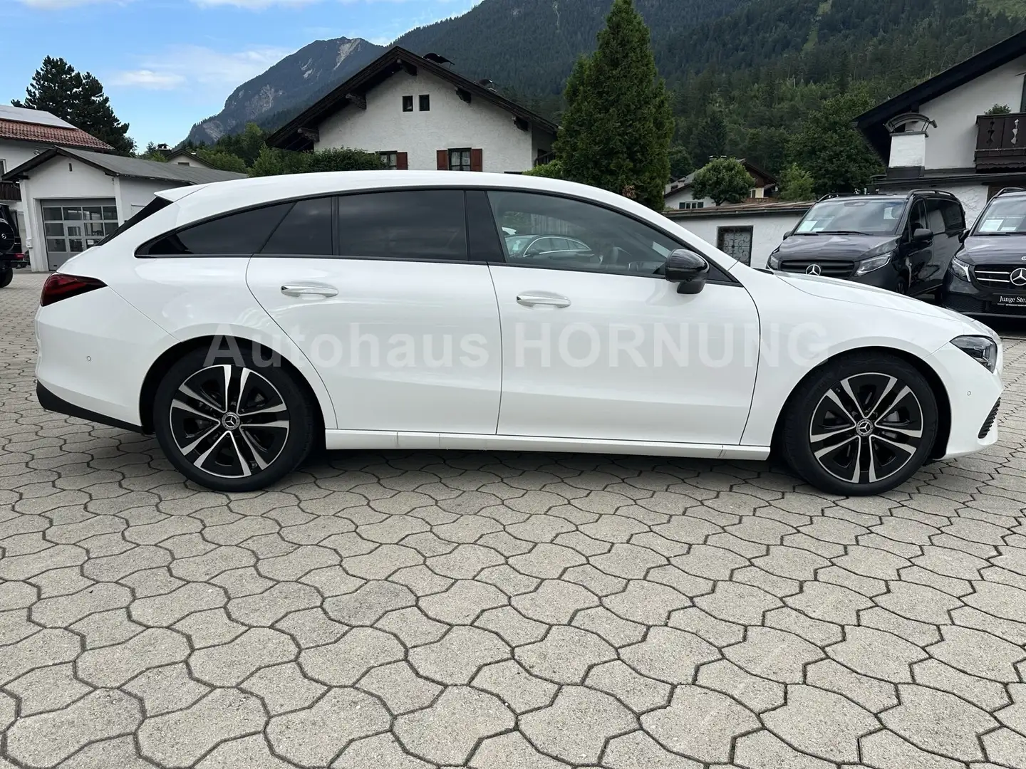 Mercedes-Benz CLA 200 CLA 200 SB PROG NIGHT 360° STH MULT WTP EASYPACK Weiß - 2