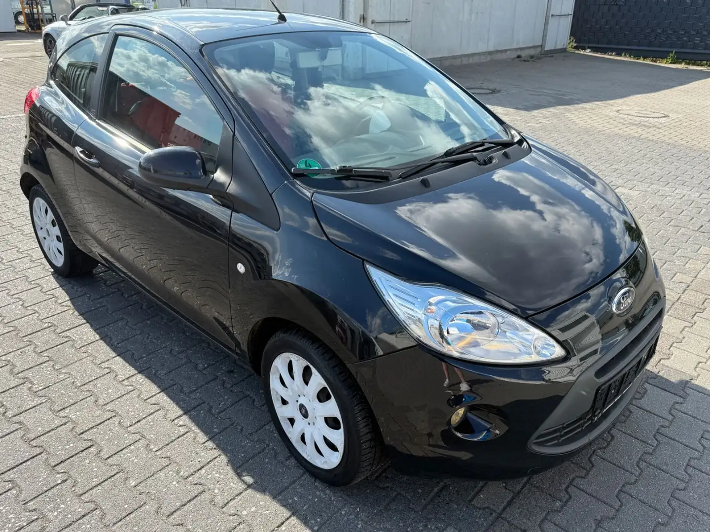 Ford Ka/Ka+ Titanium 1 Jahr Garantie Nero - 2