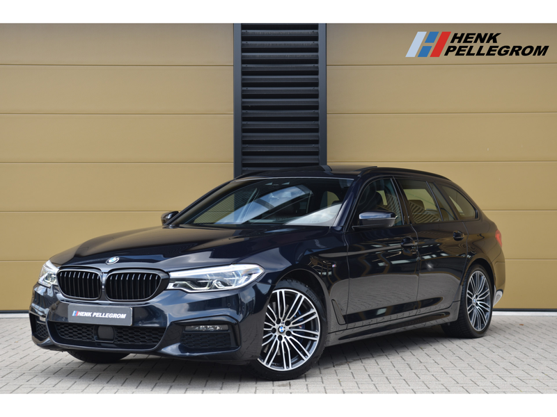 BMW 530 5-serie Touring 530i High Executive * M-Sport * Pa