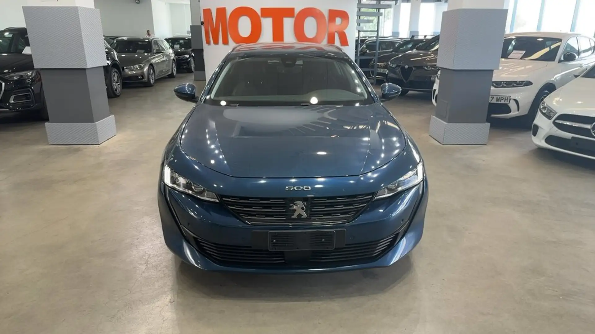 Peugeot 508 SW Hybrid 225 Allure e-EAT8 - 2