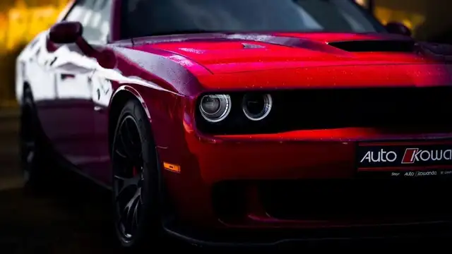 Dodge Sonstige SRT Hellcat 6,2 V8 -Liebhaberfahrzeug Ansicht 9