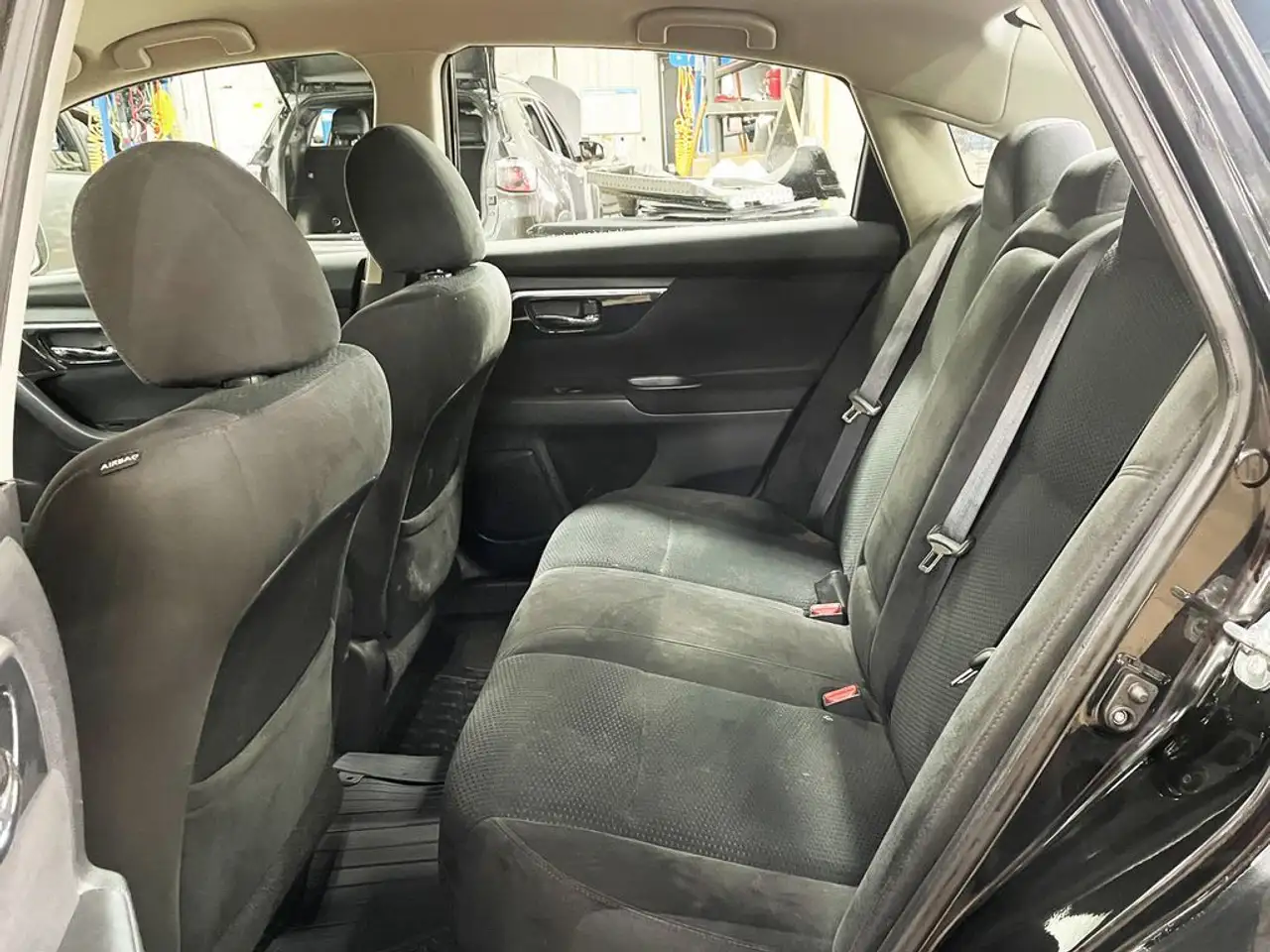 Nissan Altima снимка Nissan Altima