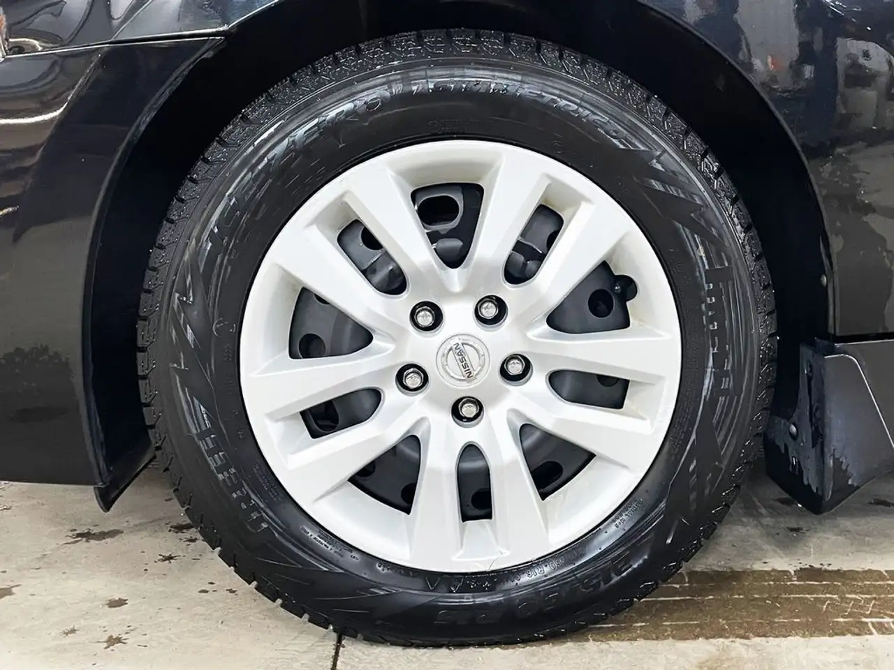 Nissan Altima снимка Nissan Altima