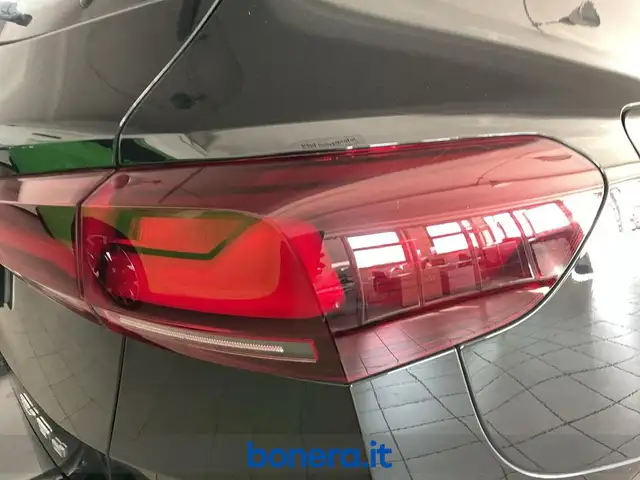BMW 2 Series view 11