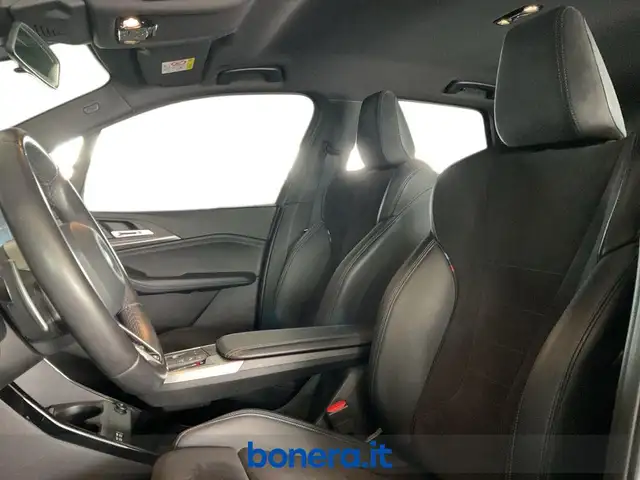 BMW 2 Series view 15