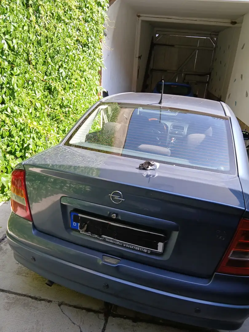 Opel Astra 1.6 - 2