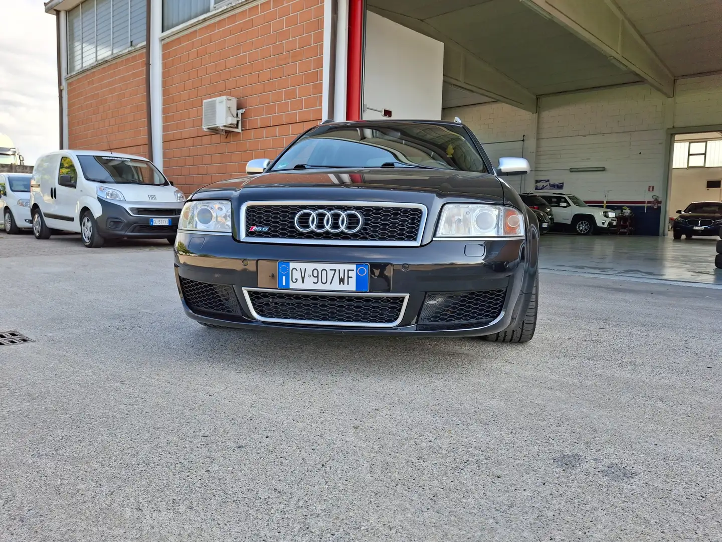 Audi RS6 RS6 Avant 4.2 V8 Negru - 1