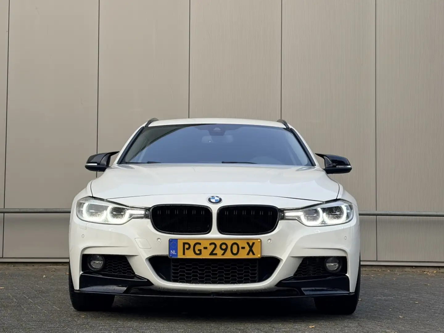 BMW 340 3-serie Touring 340i xDrive M sport - B58 - Apple Wit - 2
