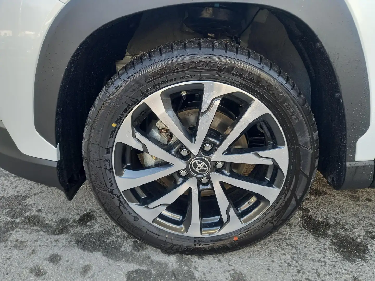 Toyota Corolla Cross 2,0 Hybrid Active Drive AWD Alb - 2