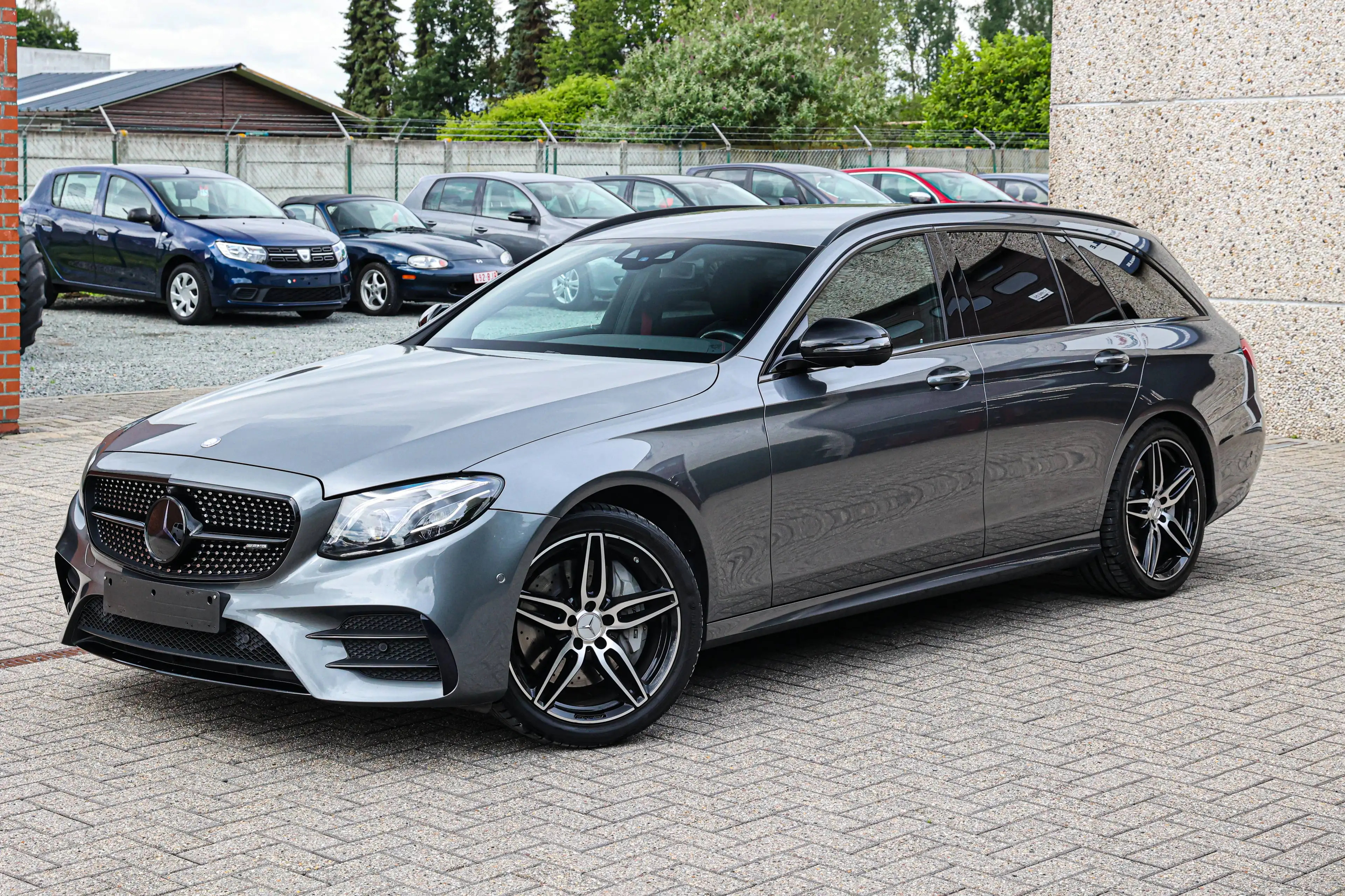 Mercedes-Benz E 43 AMG STAGE-1*LUCHTVERING*360°CAMERA*ZETELVERWARMING*ELECTRISCHE-KOFFER*LEDER-ALCANTARA*