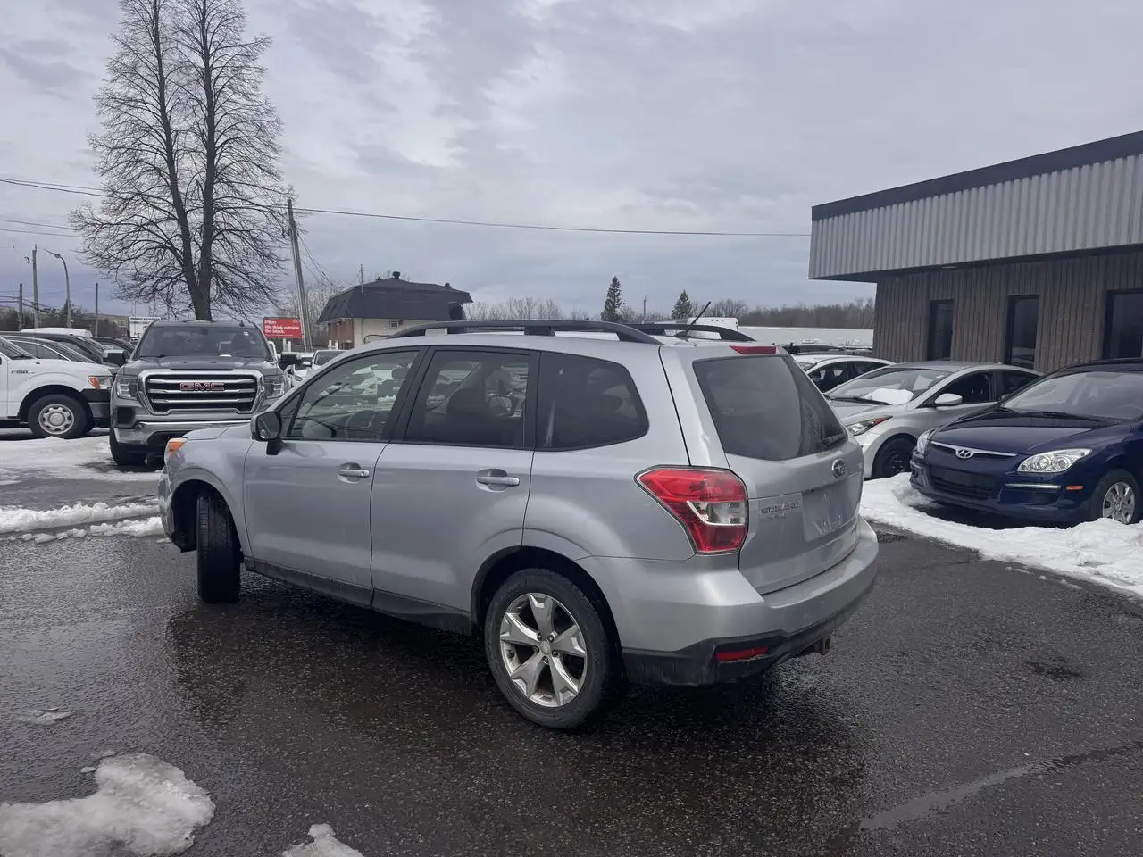 Subaru Forester снимка Subaru Forester