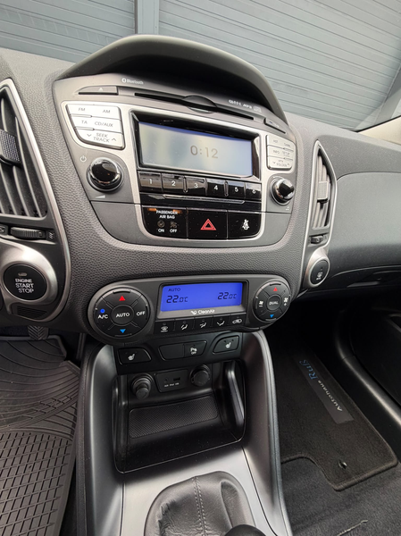 Hyundai iX35 Comfort 2WD - 1. Hand - Teilleder — photo 7