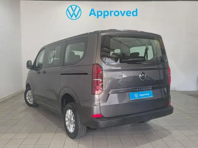 Volkswagen Caravelle view 2