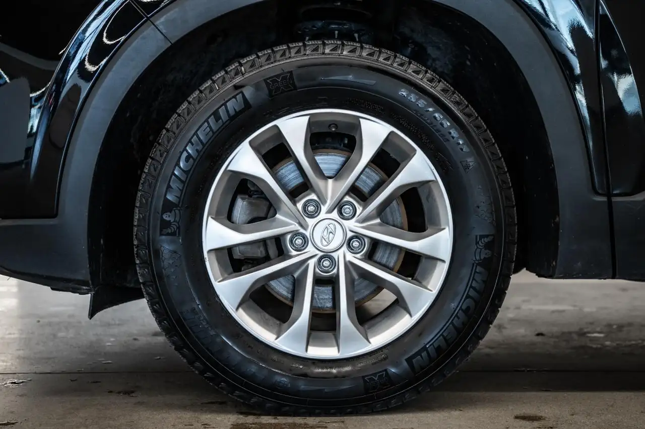 Hyundai SANTA FE снимка Hyundai SANTA FE
