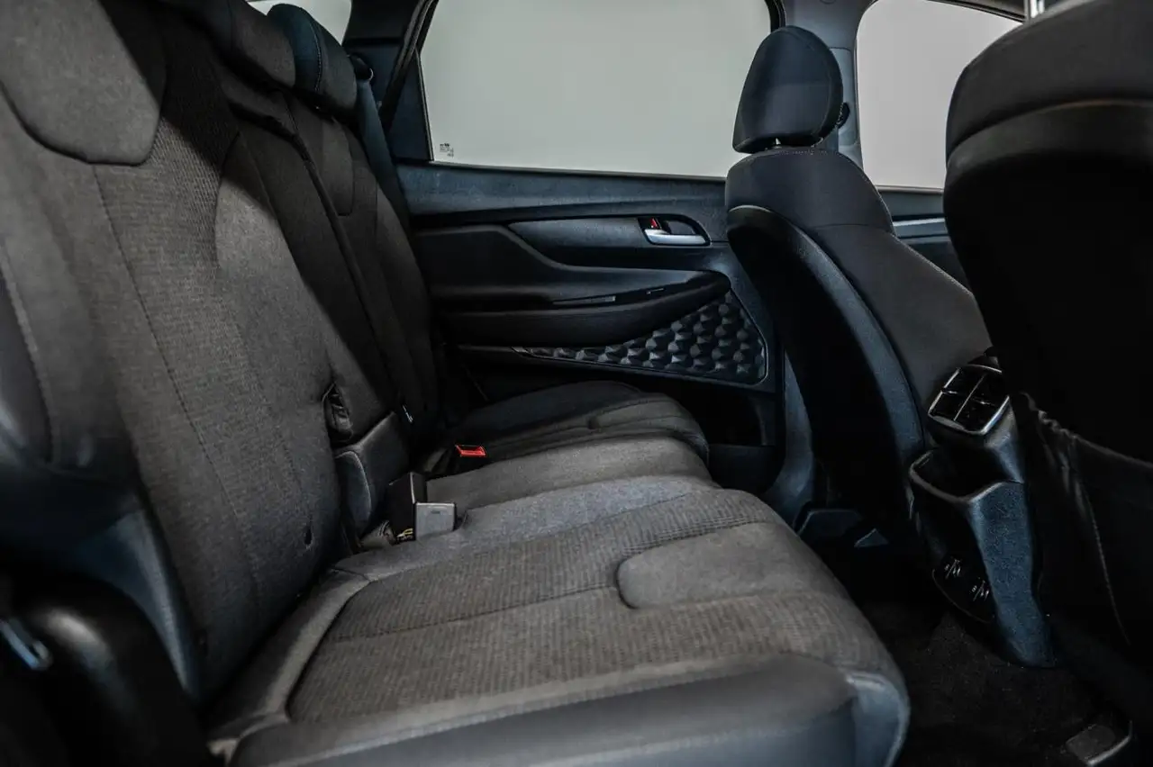 Hyundai SANTA FE снимка Hyundai SANTA FE