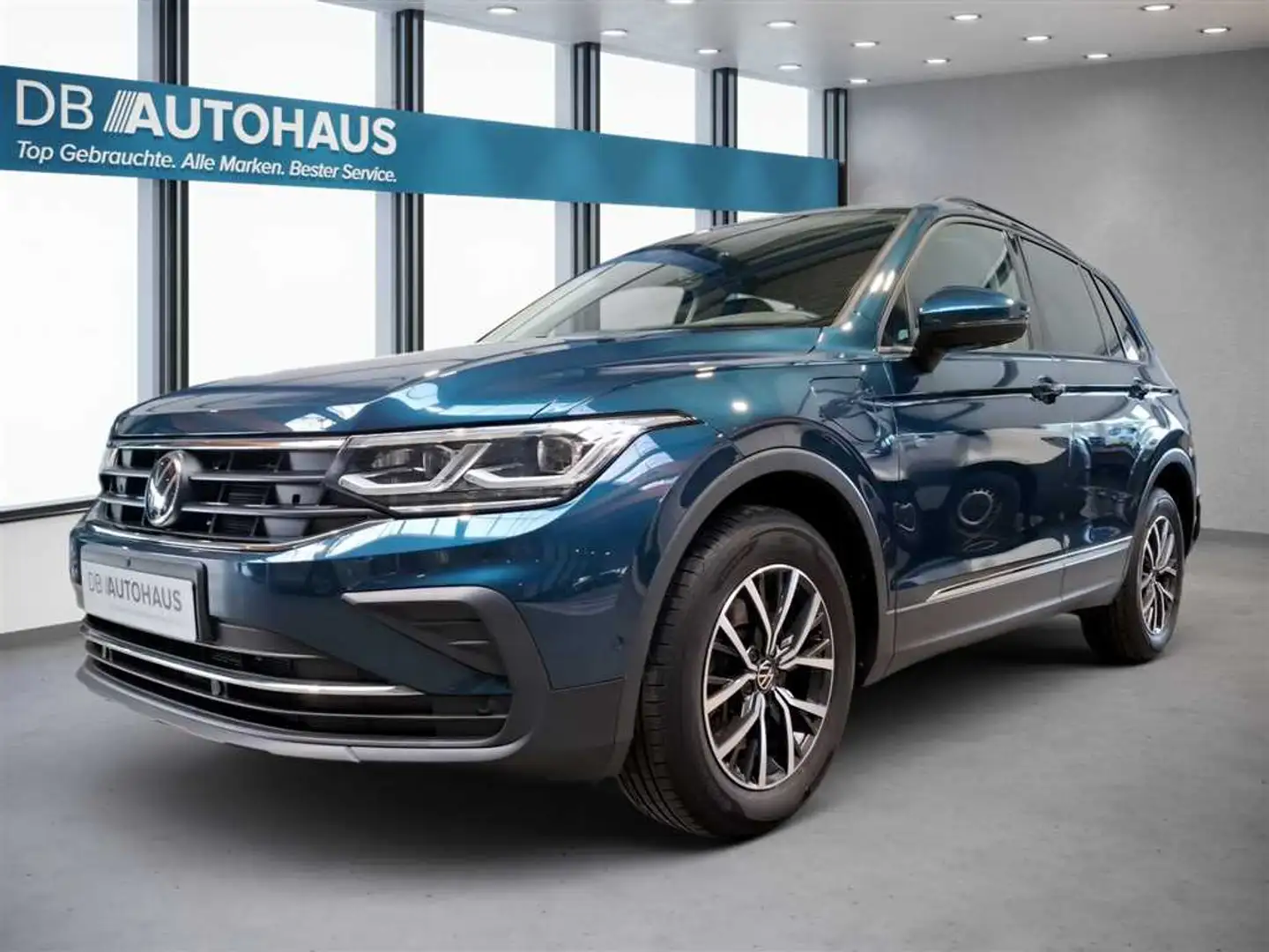 Volkswagen Tiguan Life 1.4 eHybrid DSG Blau - 1