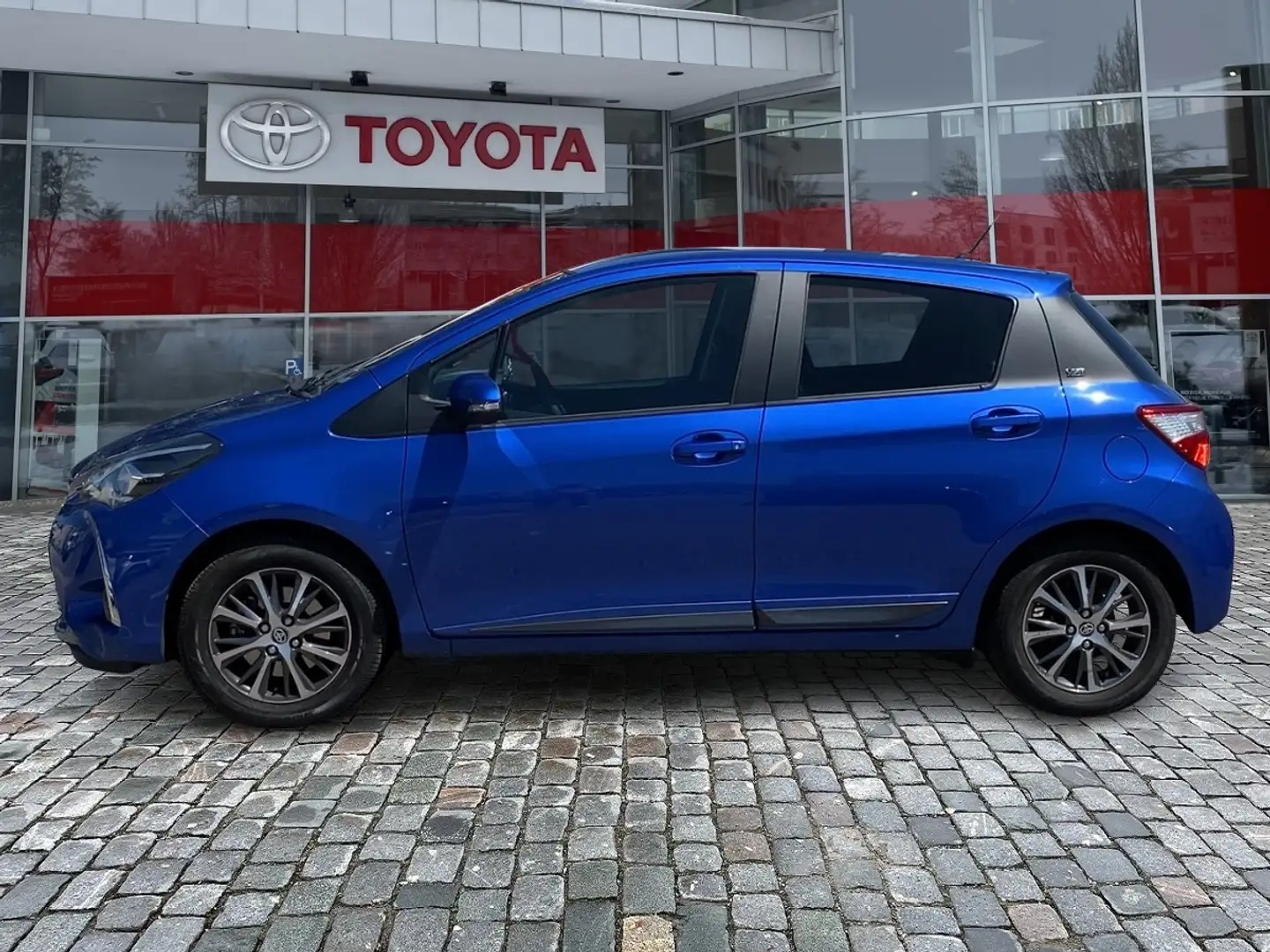 Toyota Yaris 1.5 Y20 Club FLA SpurH KAM SHZ Blue - 2