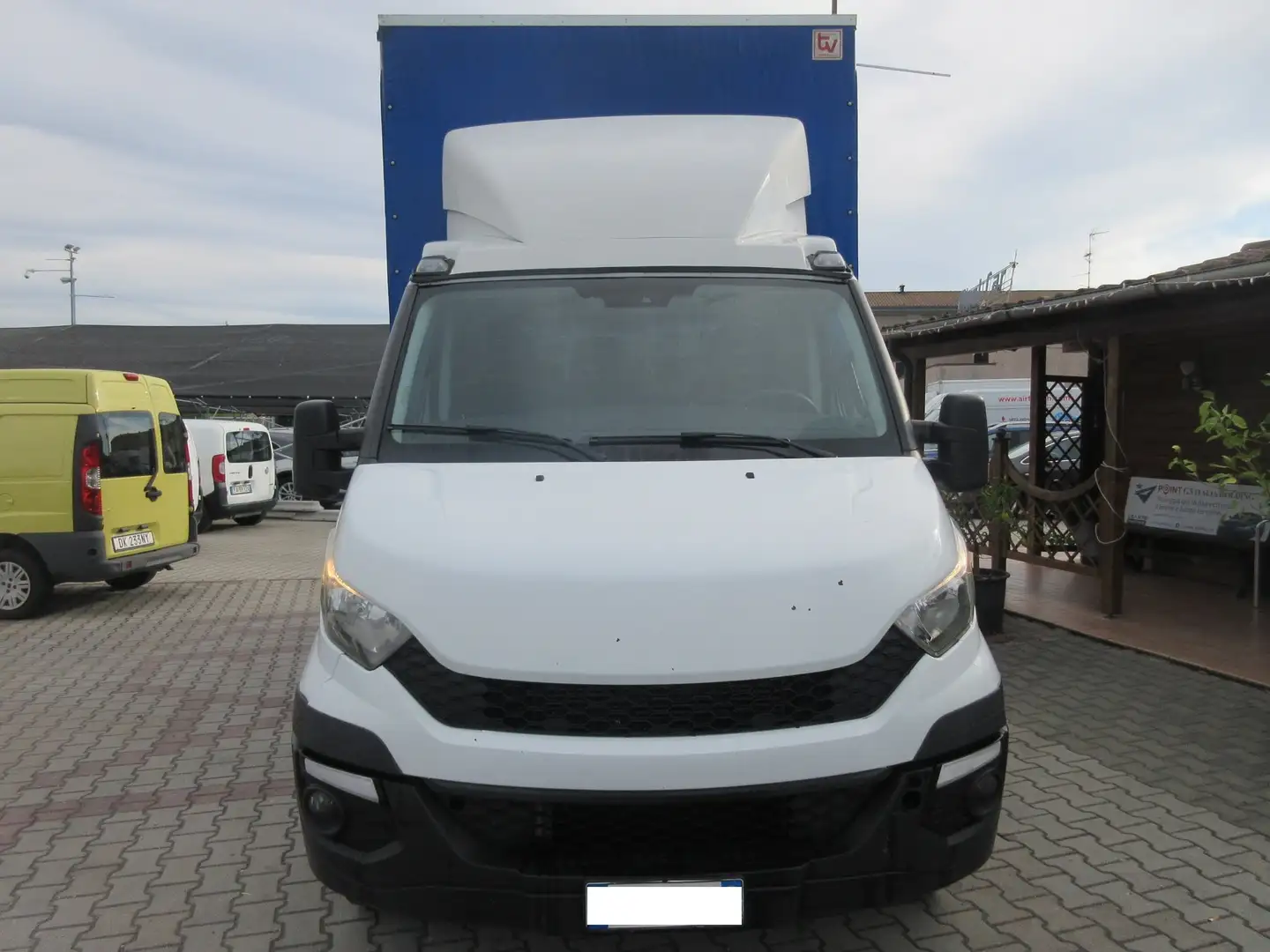 Iveco Daily 35C17 CASSONE CON CENTINE E TELONI Bianco - 2