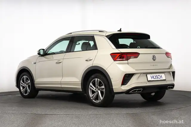 Volkswagen T-Roc view 4