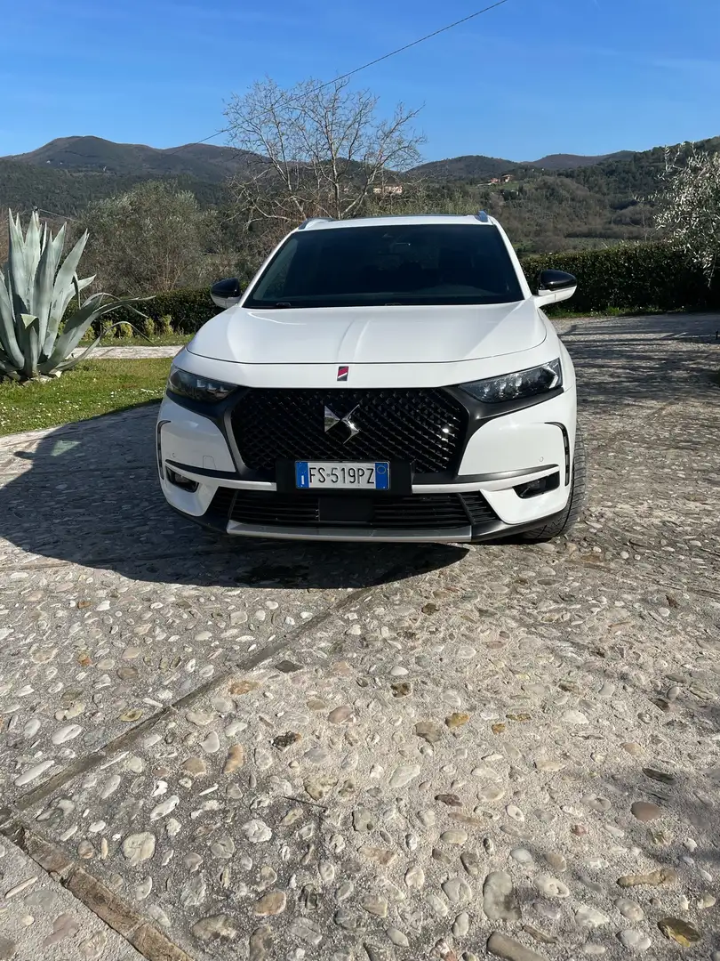 DS Automobiles DS 7 performance line Bílá - 1