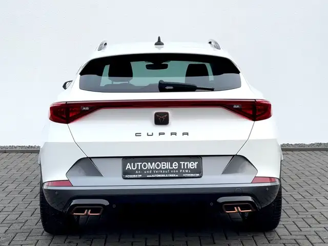Cupra Formentor view 6
