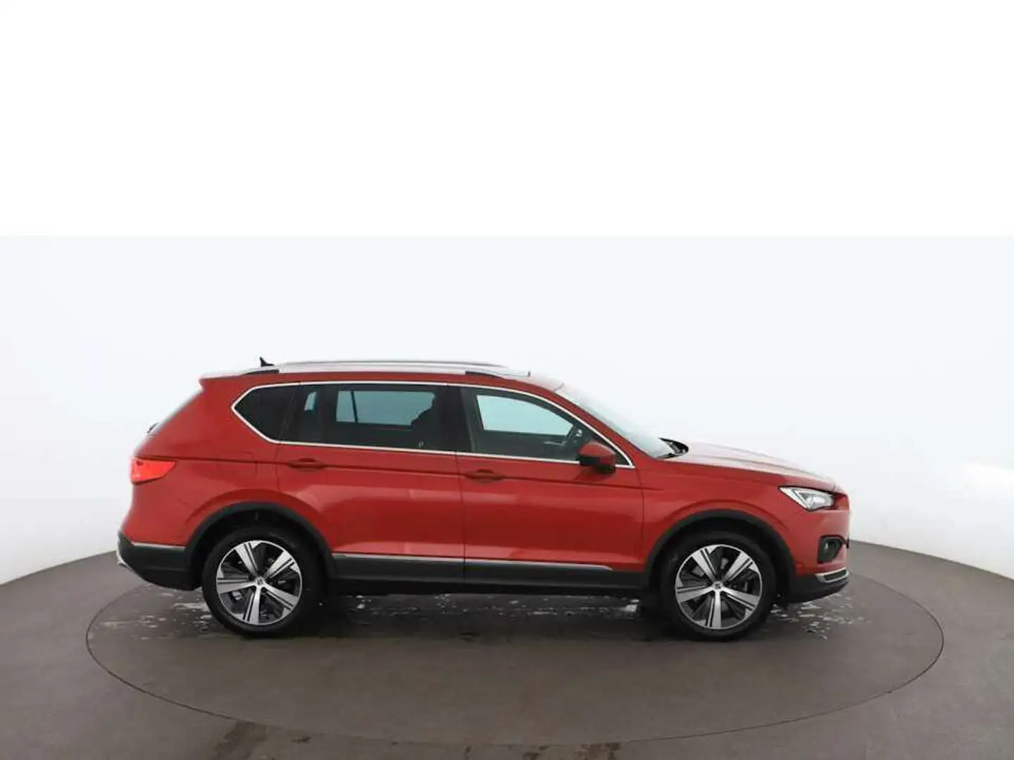 SEAT Tarraco 1.4 eHybrid Xcellence Aut LED AHK SKY Rot - 2