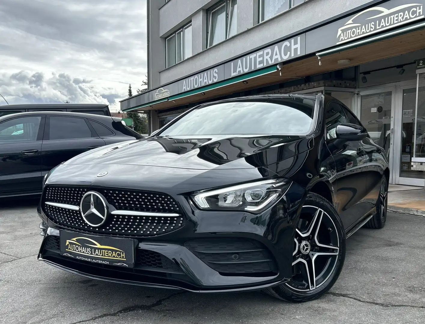 Mercedes-Benz CLA 250 CLA 250e Aut. *AMG LINE *NIGHT *AMBIENTE *KAMERA Schwarz - 1