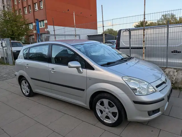 Toyota Corolla Verso 1.8 Sol