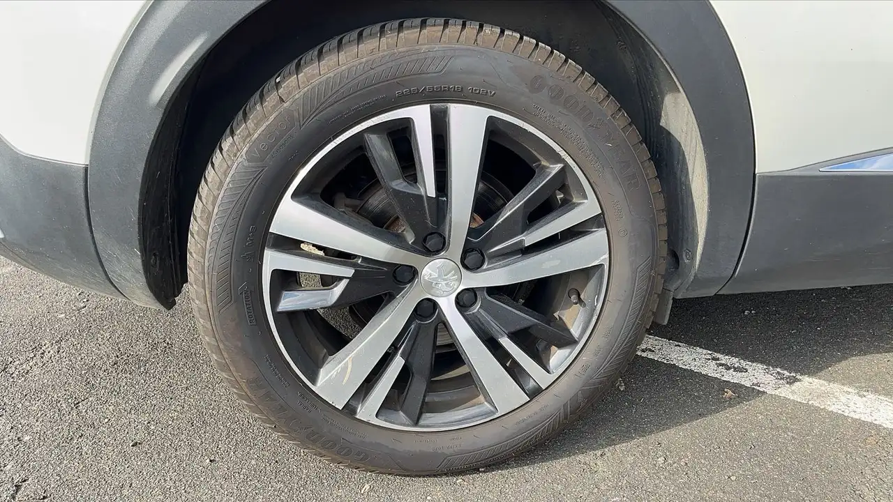 Peugeot 3008 3008 — photo 16