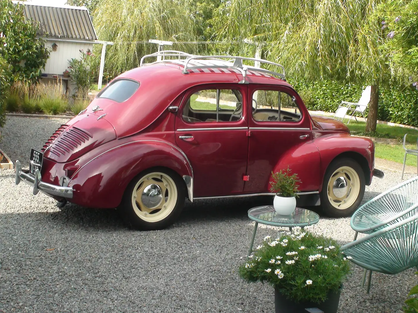 Oldtimer Renault CV4 R1062 Braun - 1