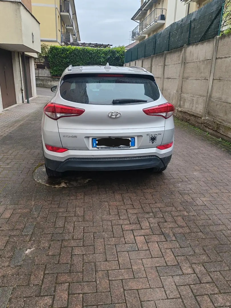 Hyundai TUCSON 1.7 crdi Xpossible 2wd 115cv - 1