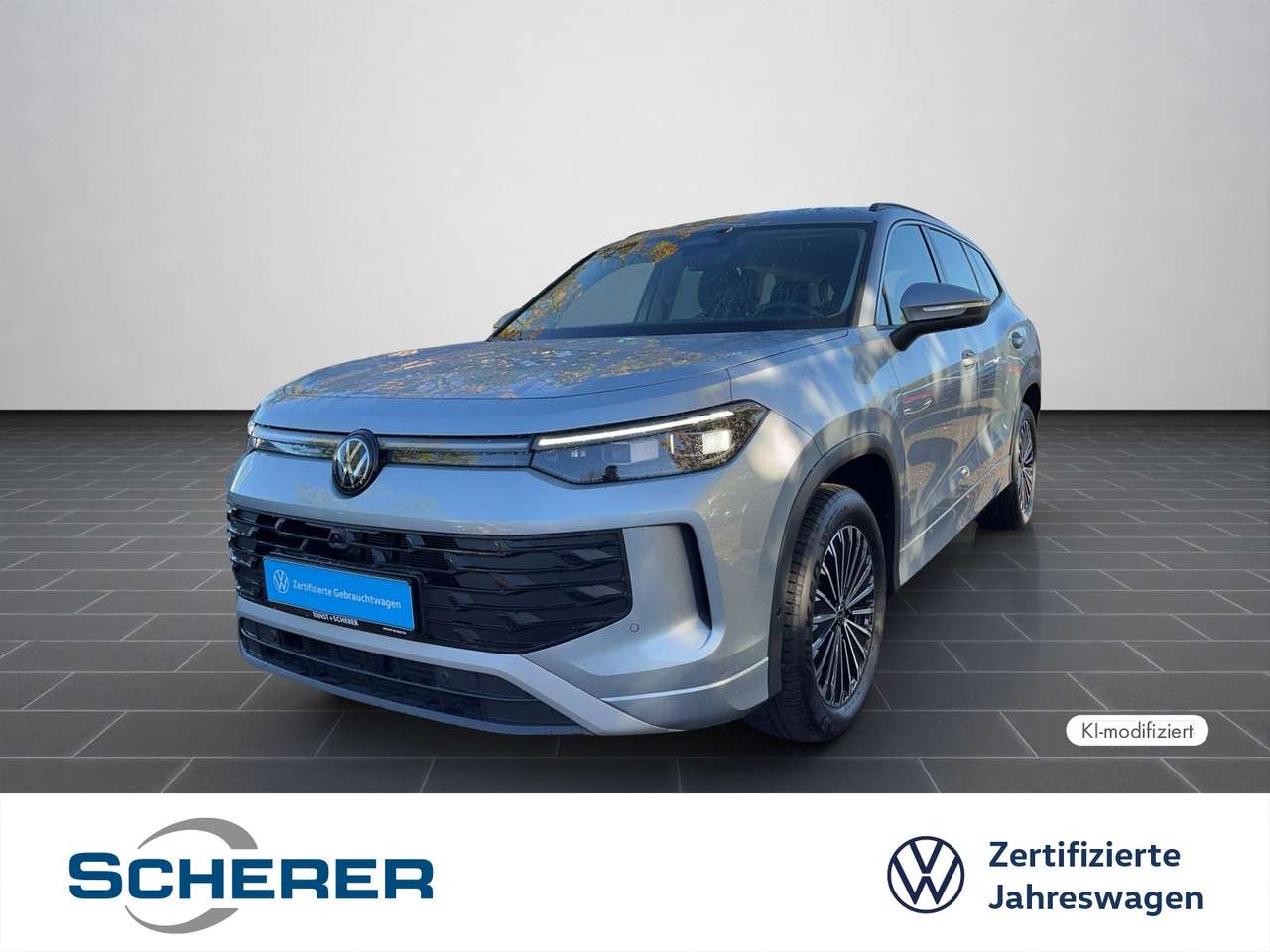 Volkswagen Tayron — Volkswagen Tayron 1.5 eTSI DSG Life 7-Sitze+AHK+IQ+360°+ACC