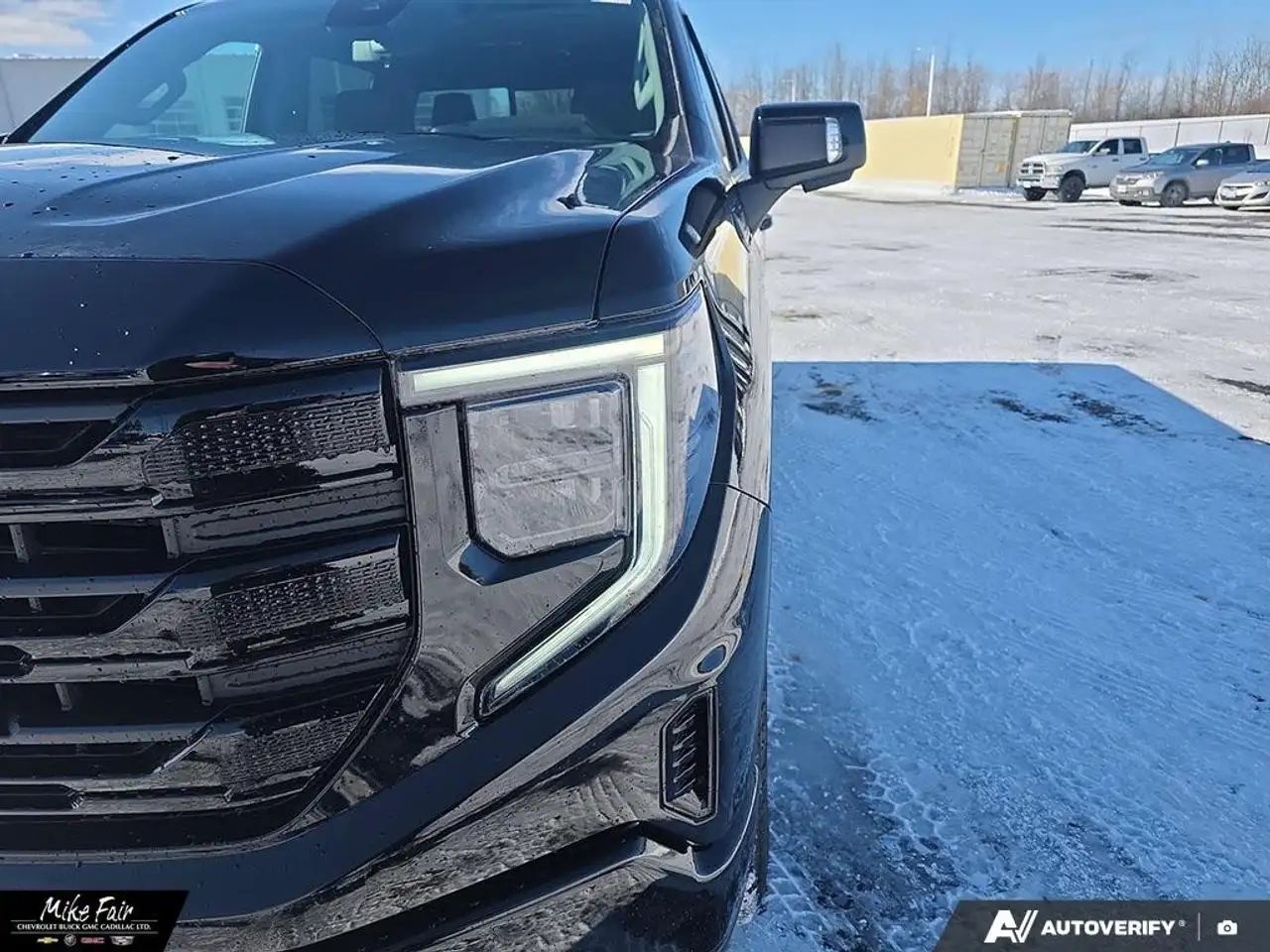 GMC Sierra 1500 снимка GMC Sierra 1500