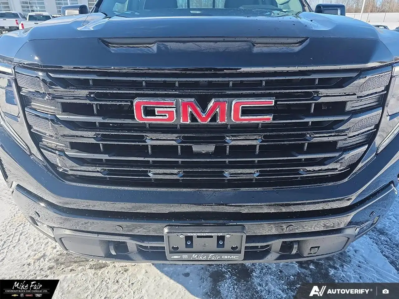 GMC Sierra 1500 снимка GMC Sierra 1500